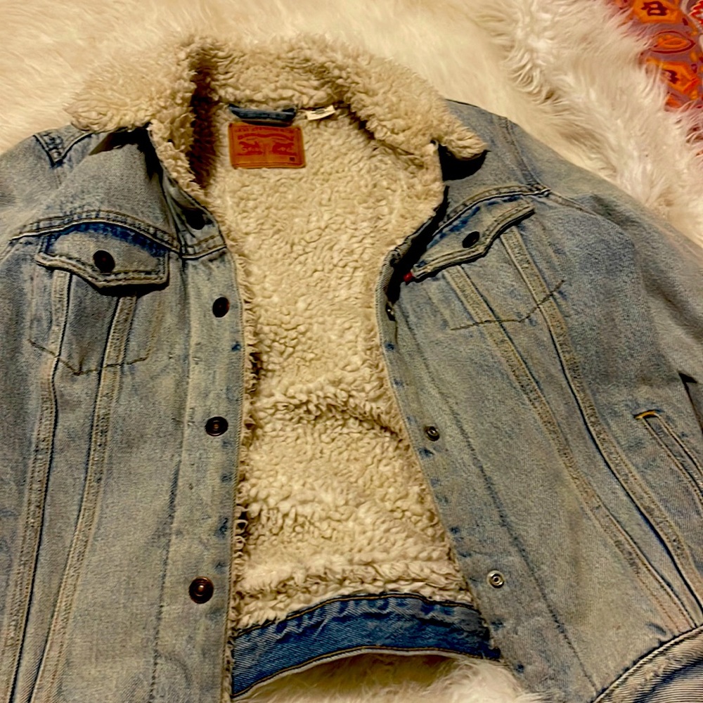 Levi’s faux fur jean jacket